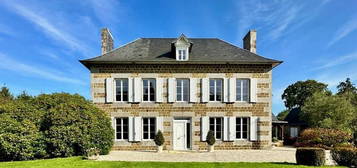 Propriete à vendre 7 pièces avec maison d'amis, dépendances et plus de 7000 m2 terrain