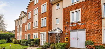 Property for sale in Regal Court (Trowbridge), Trowbridge BA14