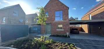 3 bedroom detached house