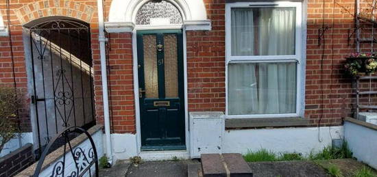 3 bedroom terraced house