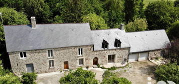 Maison longère 2 étages  à vendre, 7 pièces, 6 chambres, 252 m²