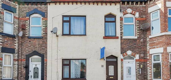 4 bedroom terraced house for sale