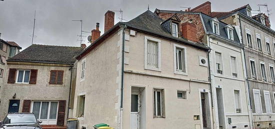 Maison  à vendre, 5 pièces, 3 chambres, 117 m²