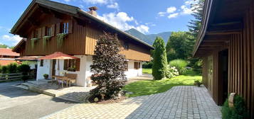 Traumhaftes Einfamilienhaus mit idyllischem Garten