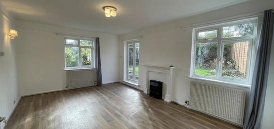 Bungalow to rent in Sandy Lane South, Wallington SM6