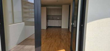 Erstbezug 2 Zimmer+ Garage+ neue Markenküche+ Balkon+ Sauna+ Co-Working+ Hauptbahnhof-Nähe