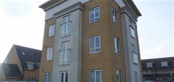 Flat to rent in Observatory Way, Ramsgate CT12