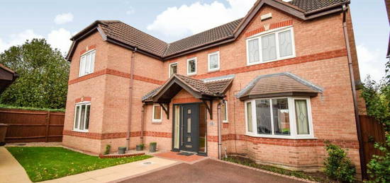 4 bedroom detached house