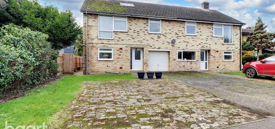 4 bedroom semi-detached house for sale