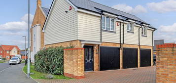 2 bed detached house for sale