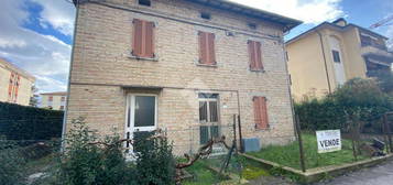 CASA INDIPENDENTE A BASTIA UMBRA