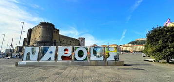 Monolocale via Guglielmo Melisurgo 4, Porto - Municipio, Napoli