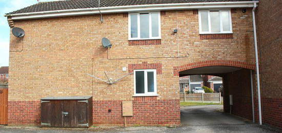 1 bedroom detached house