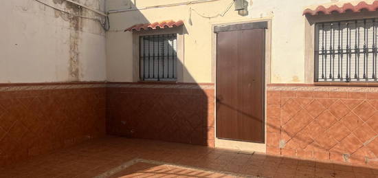 Casa o chalet en venta en Calle Huelva, 44, Gibraleón