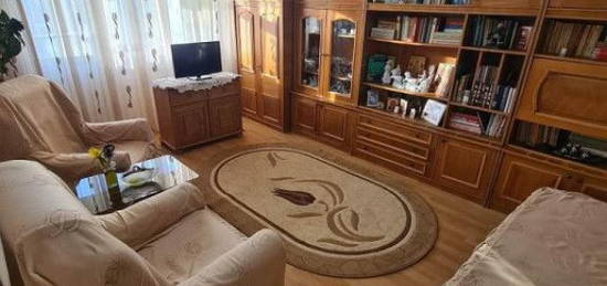 Apartament cu 3 camere în Giurgiului – Etaj 2, confort ș