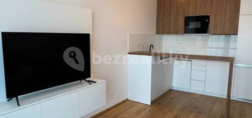 Pronájem bytu 1+kk 33 m², Sokolova, Hlavní město Praha