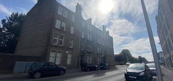 Flat to rent in 28 2/R Clepington Road, Dundee DD3