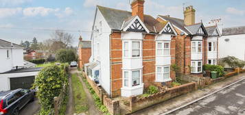 4 bedroom semi-detached house