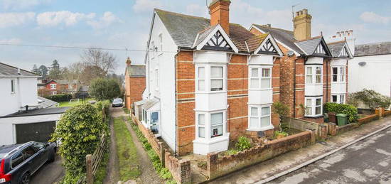 4 bedroom semi-detached house