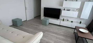 De vanzare apartament cu 2 camere renovat, mobilat , utilat 48000e