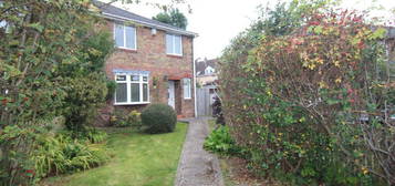 3 bedroom semi-detached house to rent