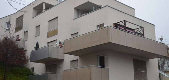 Top 2 Zimmerwohnung mit Balkon und Tiefgaragenplatz in sehr guter Lage