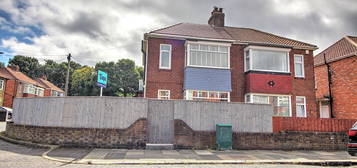 2 bed semi-detached house for sale