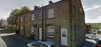 Terraced house to rent in Oak Street, Sowerby Bridge HX6