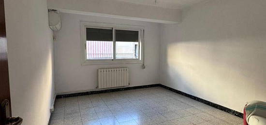 Piso en venta en Calle de Don Alonso de Aragón, Barrio del Ave