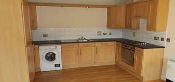 3 bedroom flat to rent