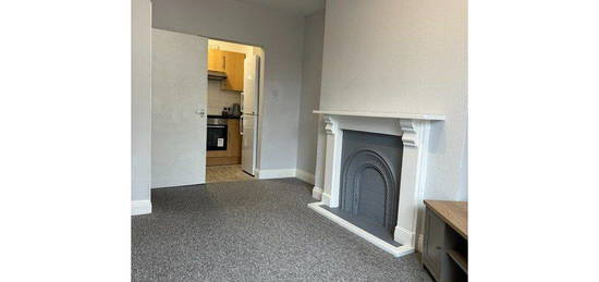 2 bed flat to rent