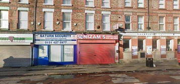 Maisonette to rent in Aigburth Road, Luverpool L19