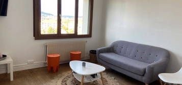 Location appartement meublé