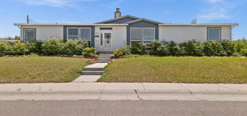 301 N 4th Ave, Casper, WY 82644