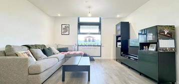 2 bed flat to rent