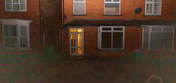 3 bedroom semi-detached house