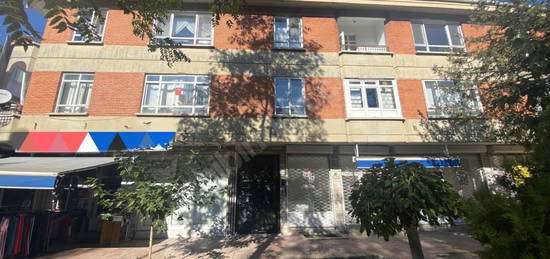 ÇANKAYA UMUT PARK CADDESİ YAPILI 3+1 EŞYASIZ KİRALIK DAİRE