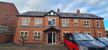 Flat to rent in New Street, Elworth, Sandbach CW11