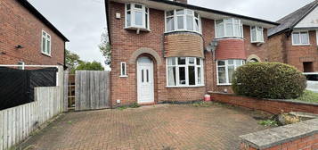 3 bedroom semi-detached house