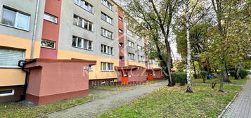 Niski Blok, 3pok. 53m2 balkon, garaż, skrytka