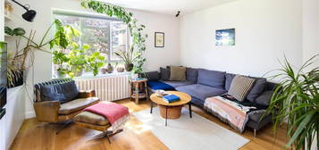 Maisonette for sale in Downham Court, Downham Road, De Beauvoir, London N1