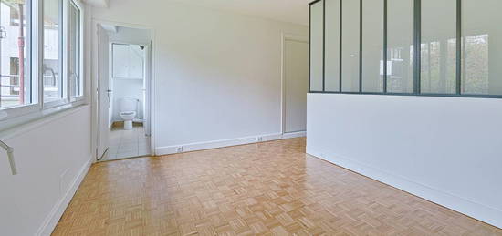 Location appartement 1 pièce 37 m²