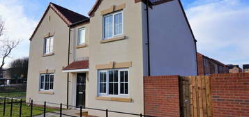 3 bedroom semi-detached house