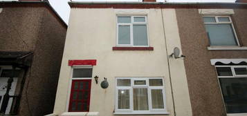 2 bedroom end of terrace house