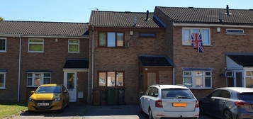 3 bed terraced house to rent