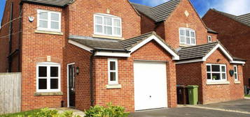 3 bedroom detached house