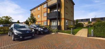 Flat for sale in Laburnum Way, Staines-Upon-Thames, Surrey TW19