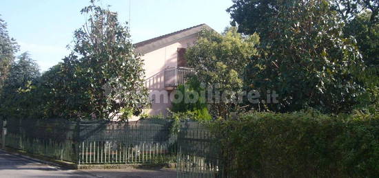 Villa bifamiliare via Pantano, Cattolica