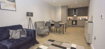 2 bed flat to rent