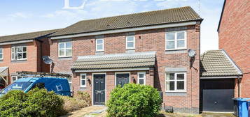 3 bedroom semi-detached house